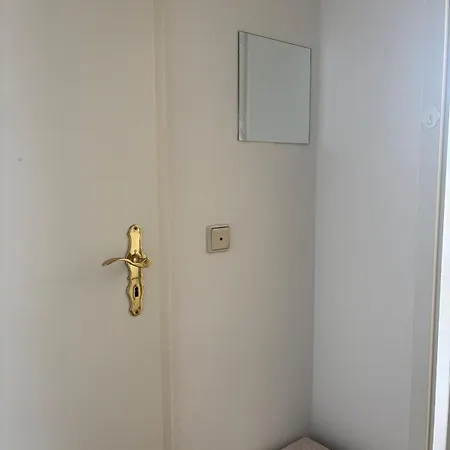 Appartement Emilias An Der Prinzenquelle Mit Herkules Blick Kassel